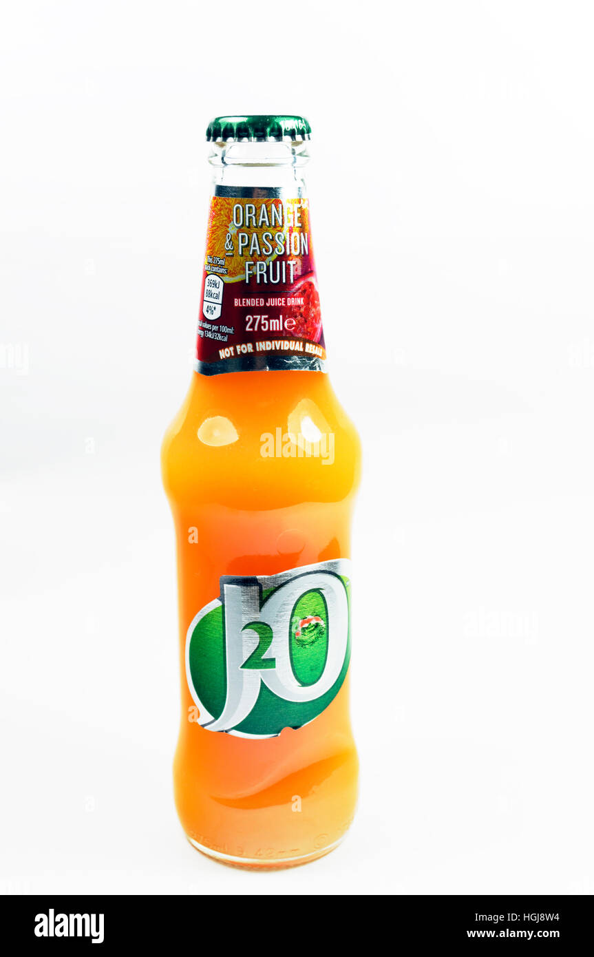 Flasche Orange und Maracuja J2O Stockfoto