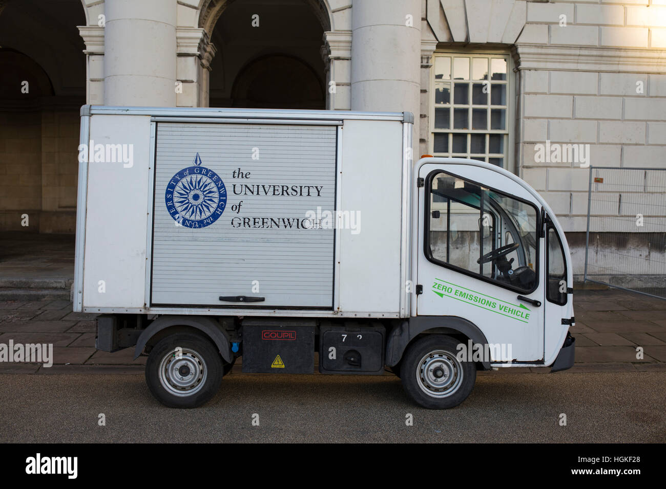 Null Emissionen-Fahrzeug im Einsatz an der University of Greenwich Stockfoto