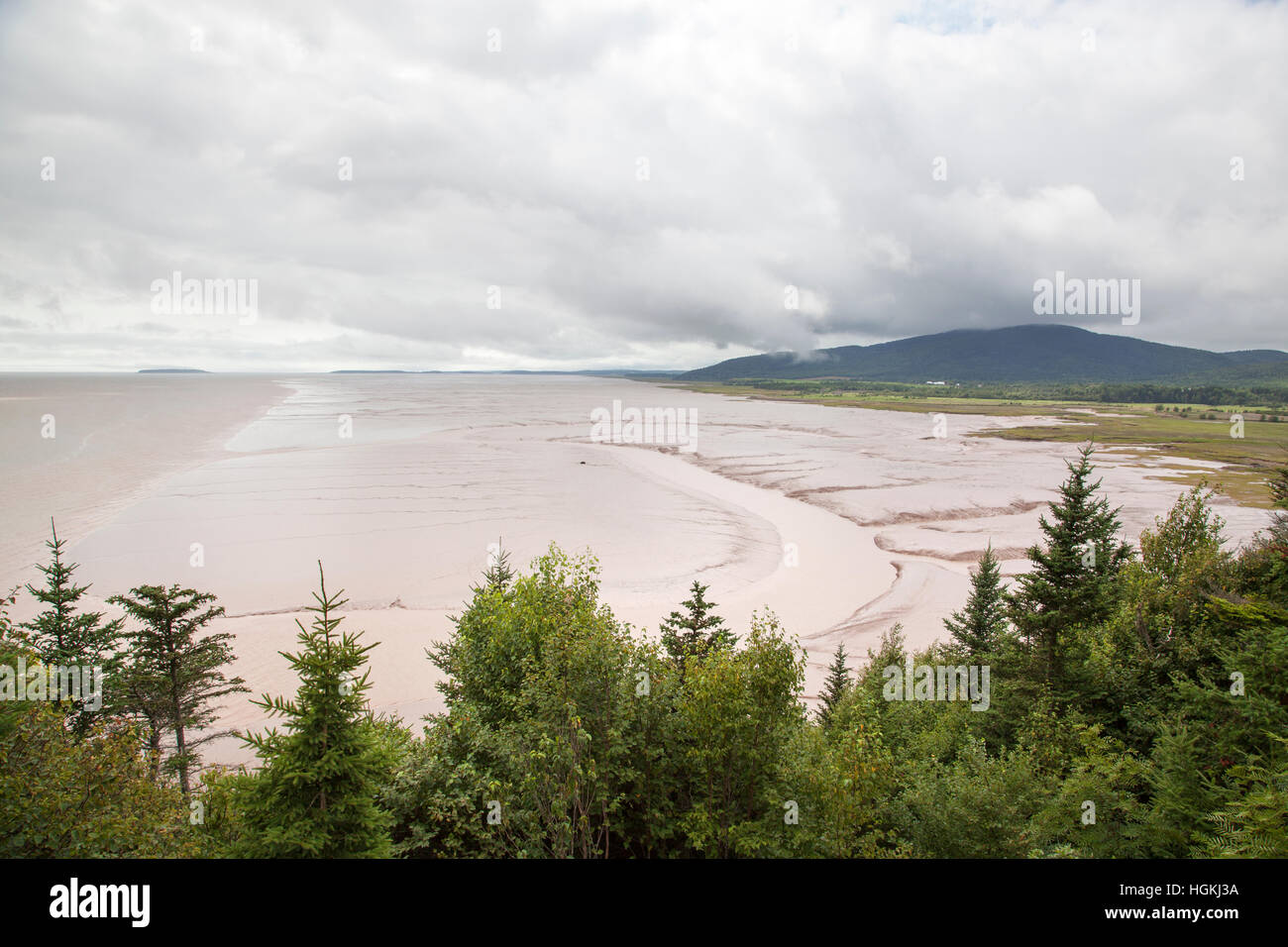 Die Ansicht der St. Martins Dorfstrand Bay Of Fundy bekannt für seine hohe Meer Gezeiten (New Brunswick, Kanada). Stockfoto