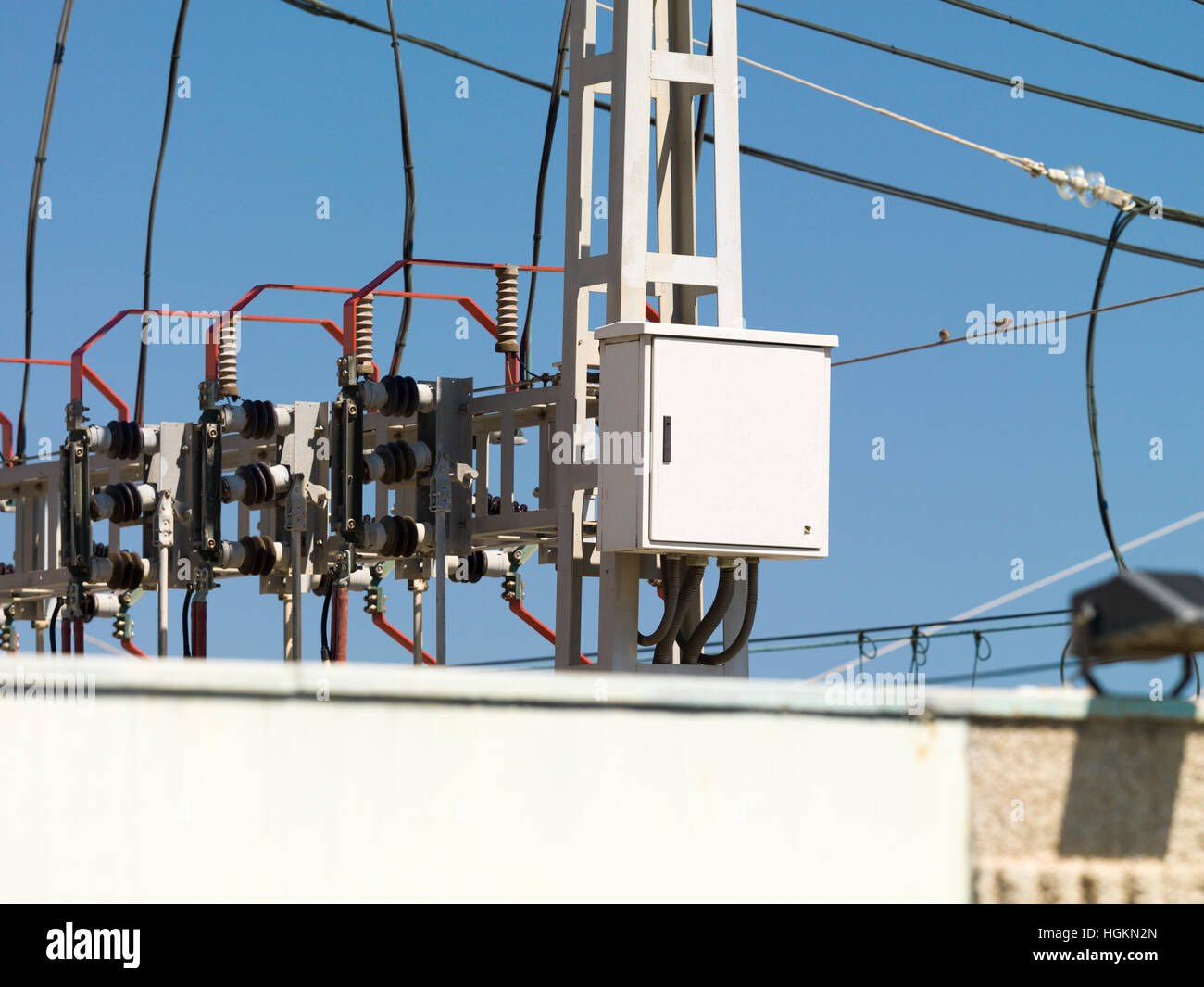 Stromnetz, Polyester-Gehäuse Stockfoto
