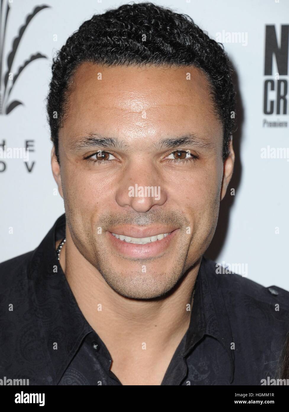 Tony Gonzalez im Ankunftsbereich für THE BOOK OF LOVE Premiere, The Grove, Los Angeles, CA 10. Januar 2017. Foto von: Dee Cercone/Everett Collection Stockfoto
