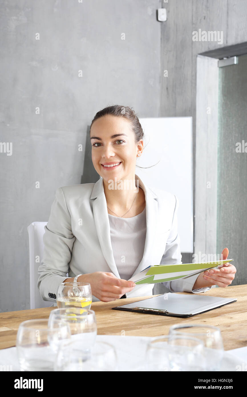 Das Interview liest Mitarbeitergewinnung des Lebenslaufs Stockfoto