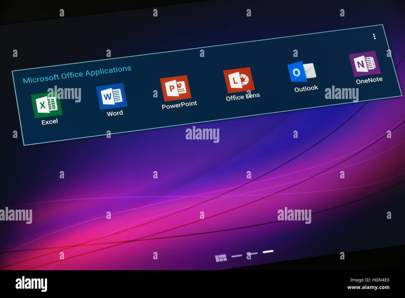 Krynica, Polen - 19. Dezember 2016 - Microsoft Office-Anwendung auf Android-Tablet. Microsoft Office ist eine Office-Suite von Anwendungen, Servern, ein Stockfoto