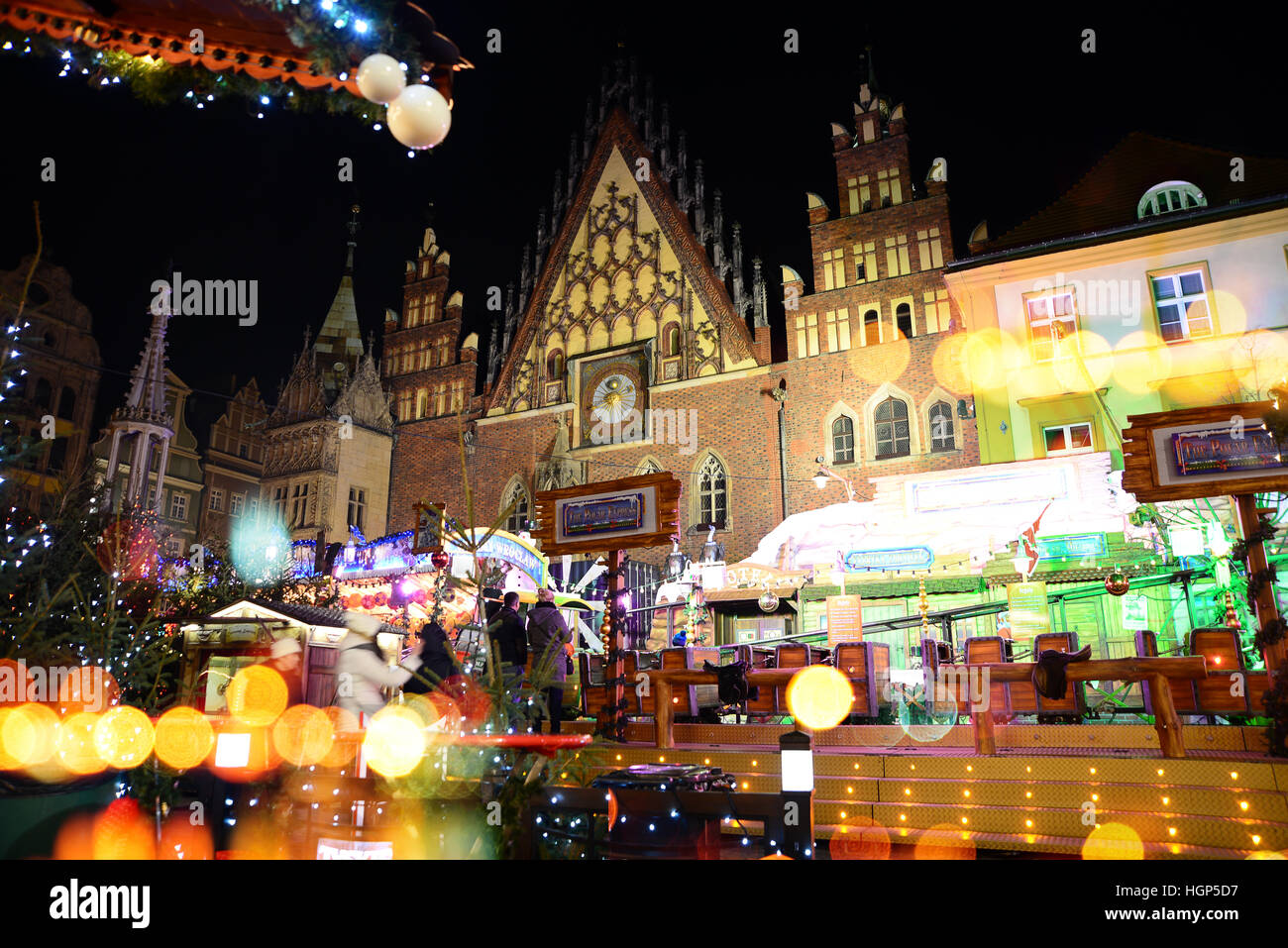 Weihnachtsmärkte auf dem Marktplatz in Breslau Stockfoto