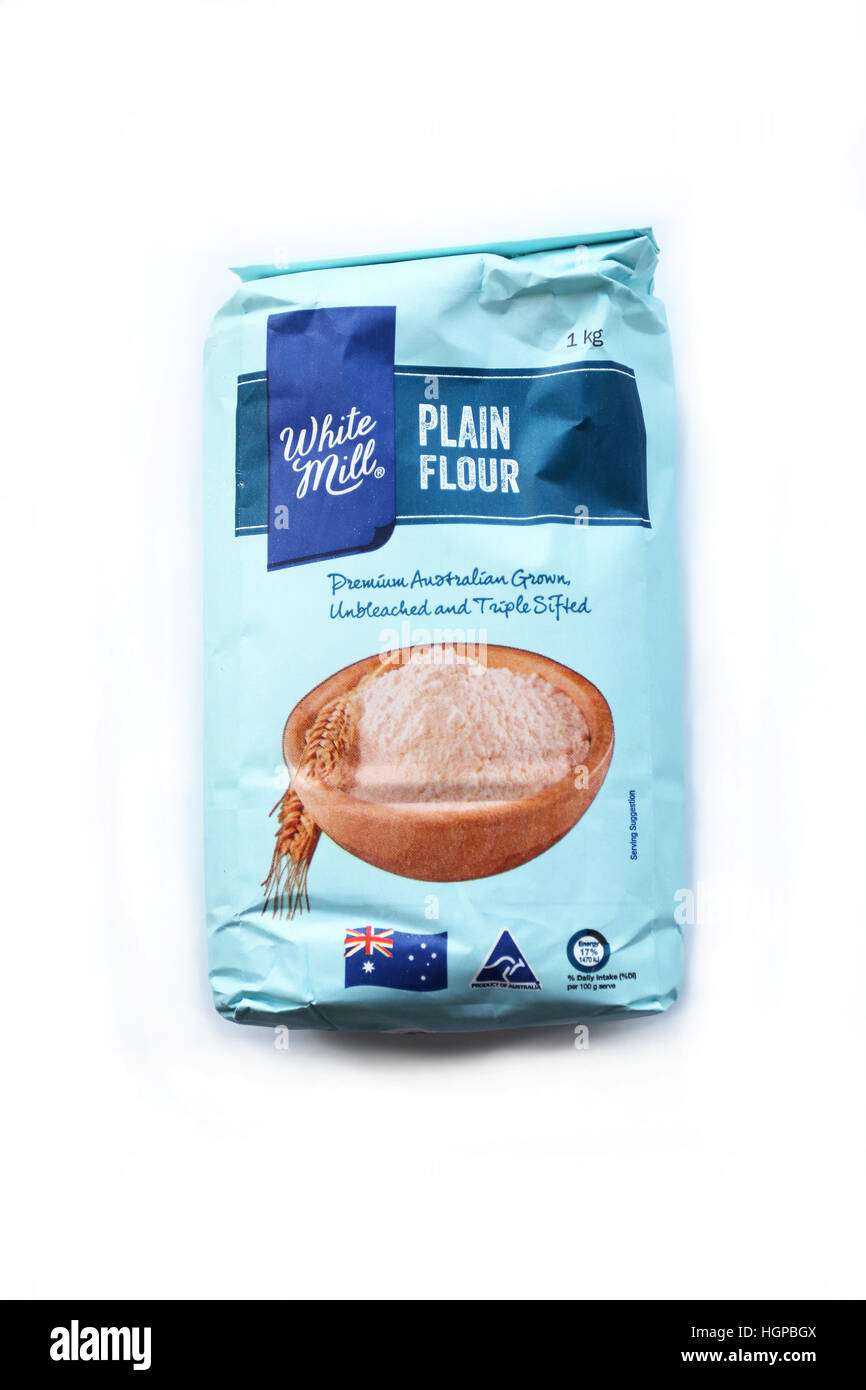 Aldi Australien weißes Mehl auf weißen Hintergrund isoliert Stockfoto