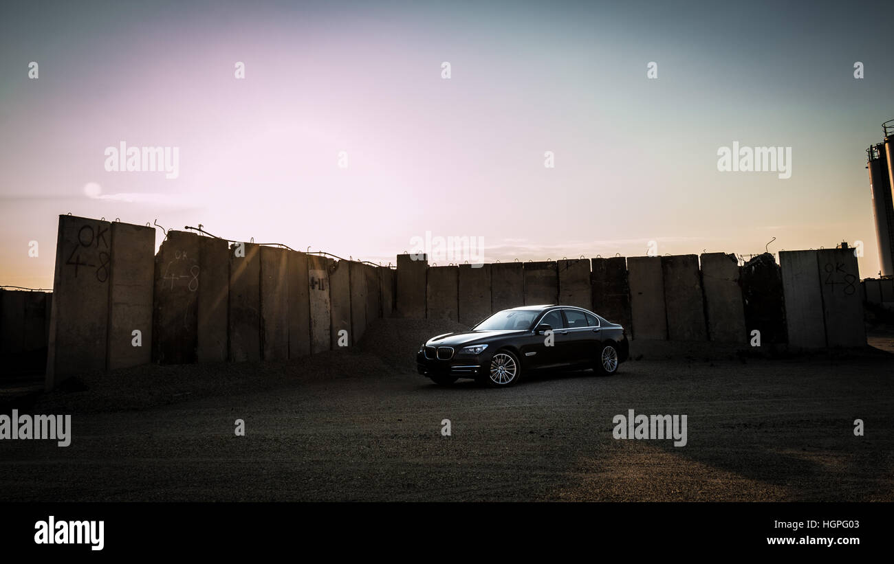 BMW 7er 750i 750d Xdrive F01 LCI Wallpaper Hintergrund Full HD 4K UHD Stockfoto
