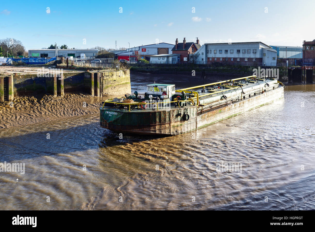 Kingston-Upon-Hull, Ost Riding of Yorkshire, Vereinigtes Königreich. Tank Barge "Swinderby" River Hull. Stockfoto