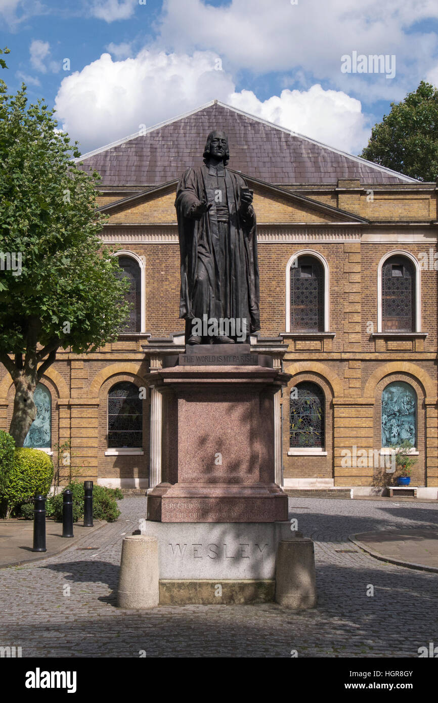 Statue von John Wesley, außerhalb Wesleys Chapel, London Stockfoto