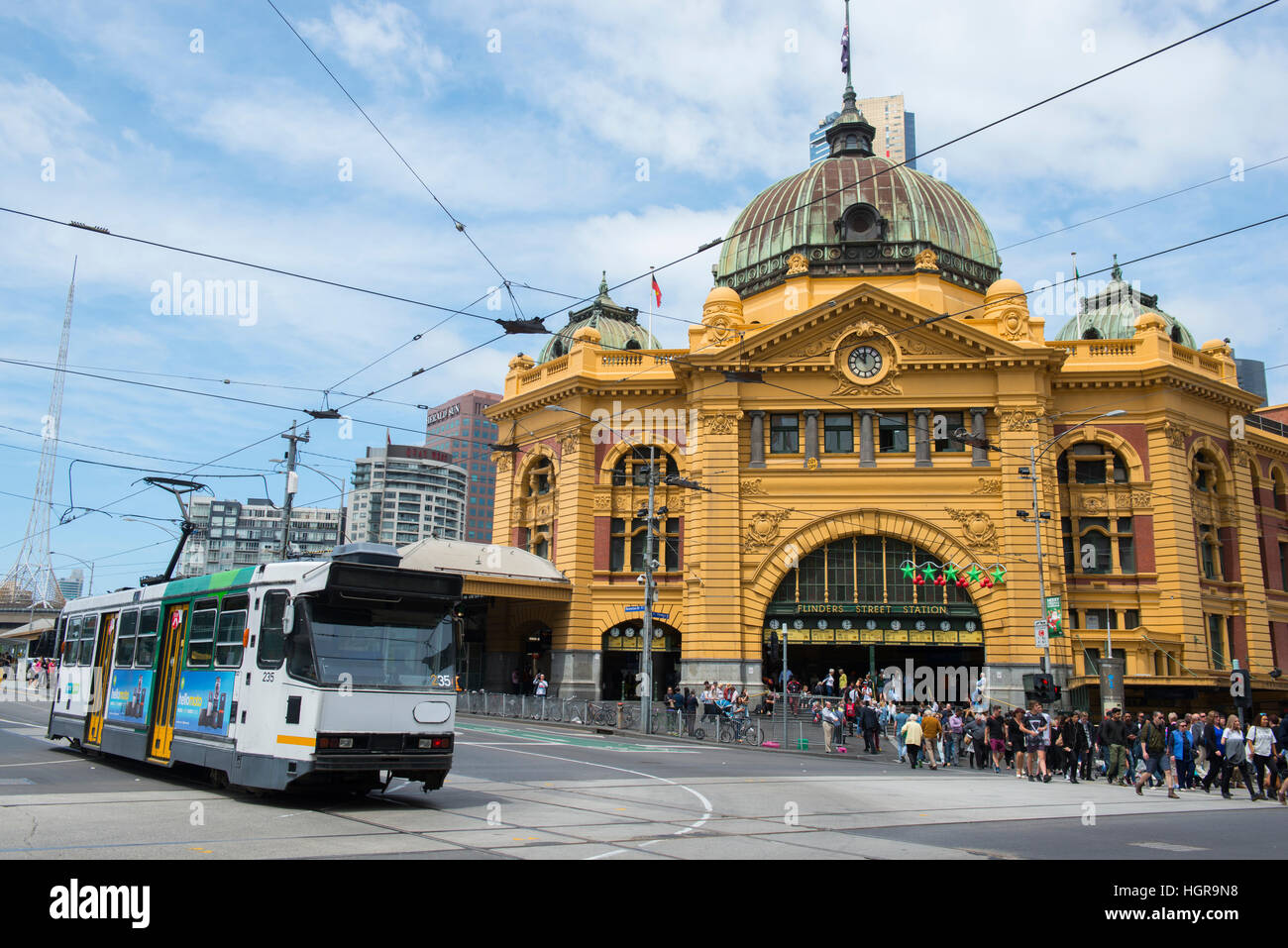 Bahnhof Flinders Street in der CDB von Melbourne, Victoria, Australien Stockfoto
