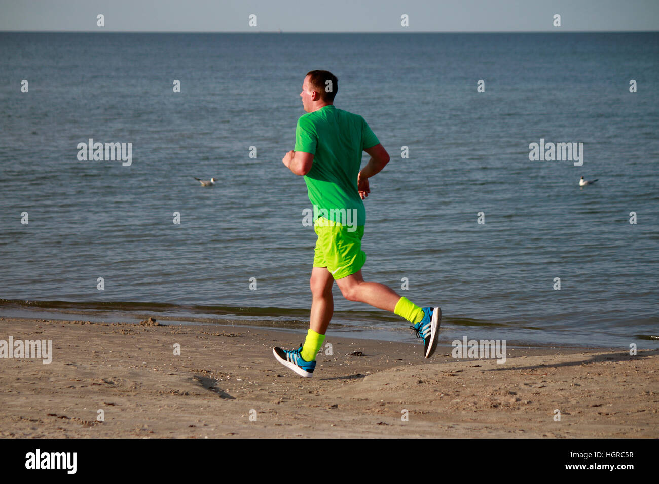 Impressionen: Jogger, Ostsee, Rügen. Stockfoto