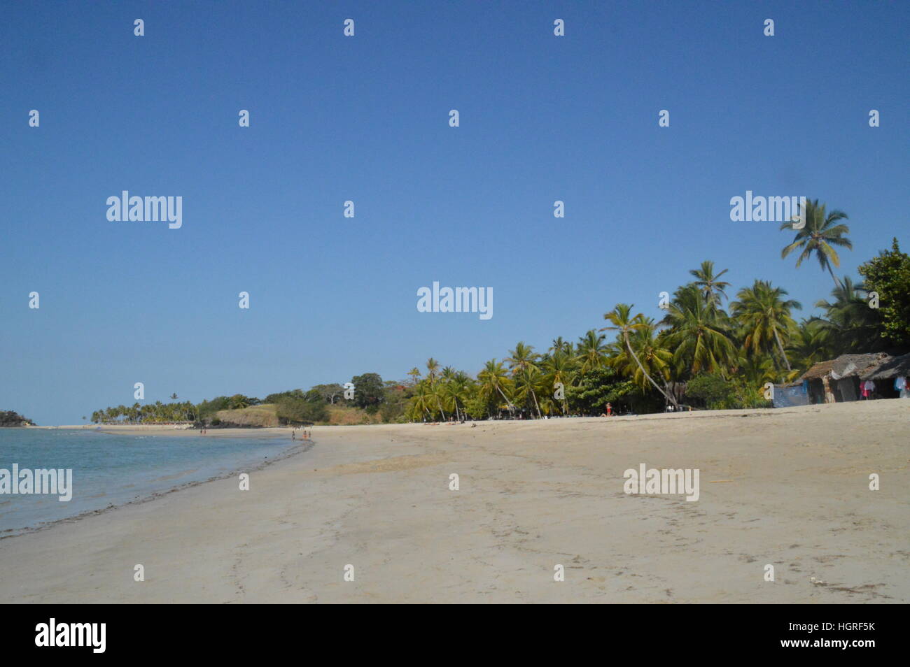 Die Ufer von Andilana Beach in Nosy Be, Madagaskar. Stockfoto