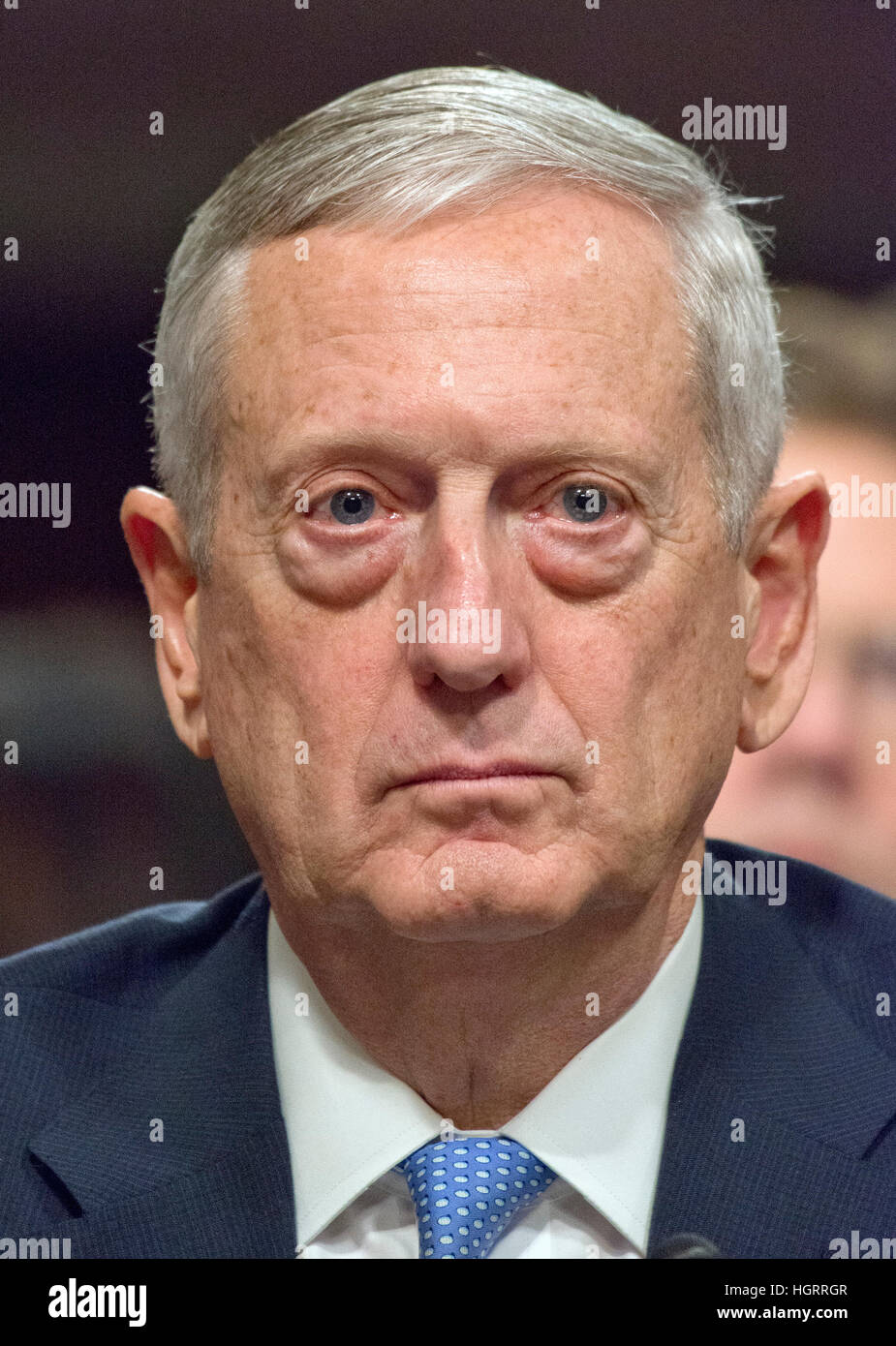 Washington DC, USA. 12. Januar 2017. United States Marine Corps General James N. Mattis (im Ruhestand) bezeugt vor uns Senate Committee on Armed Services während seiner Anhörung Verteidigungsminister auf dem Capitol Hill in Washington, DC auf Donnerstag, 12. Januar 2017 sein. Bildnachweis: MediaPunch Inc/Alamy Live-Nachrichten Stockfoto