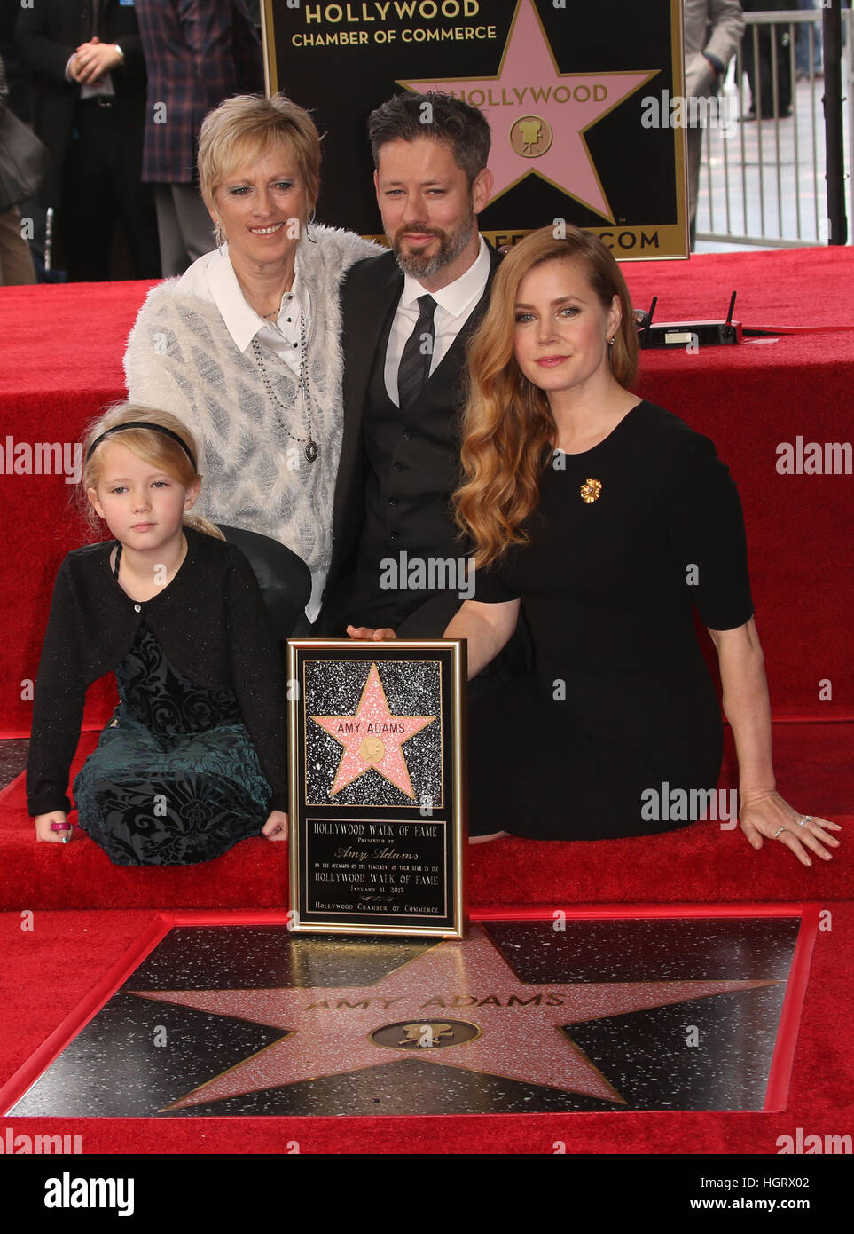 Hollywood, USA. 11. Januar 2017. Kathryn Adams, Darren Le Gallo, Amy Adams, Aviana Le Gallo, bei Amy Adams Sterne Ceermony auf dem Hollywood Walk Of Fame in Kalifornien. © Faye lernen/Medien Punch/Alamy Live-Nachrichten Stockfoto