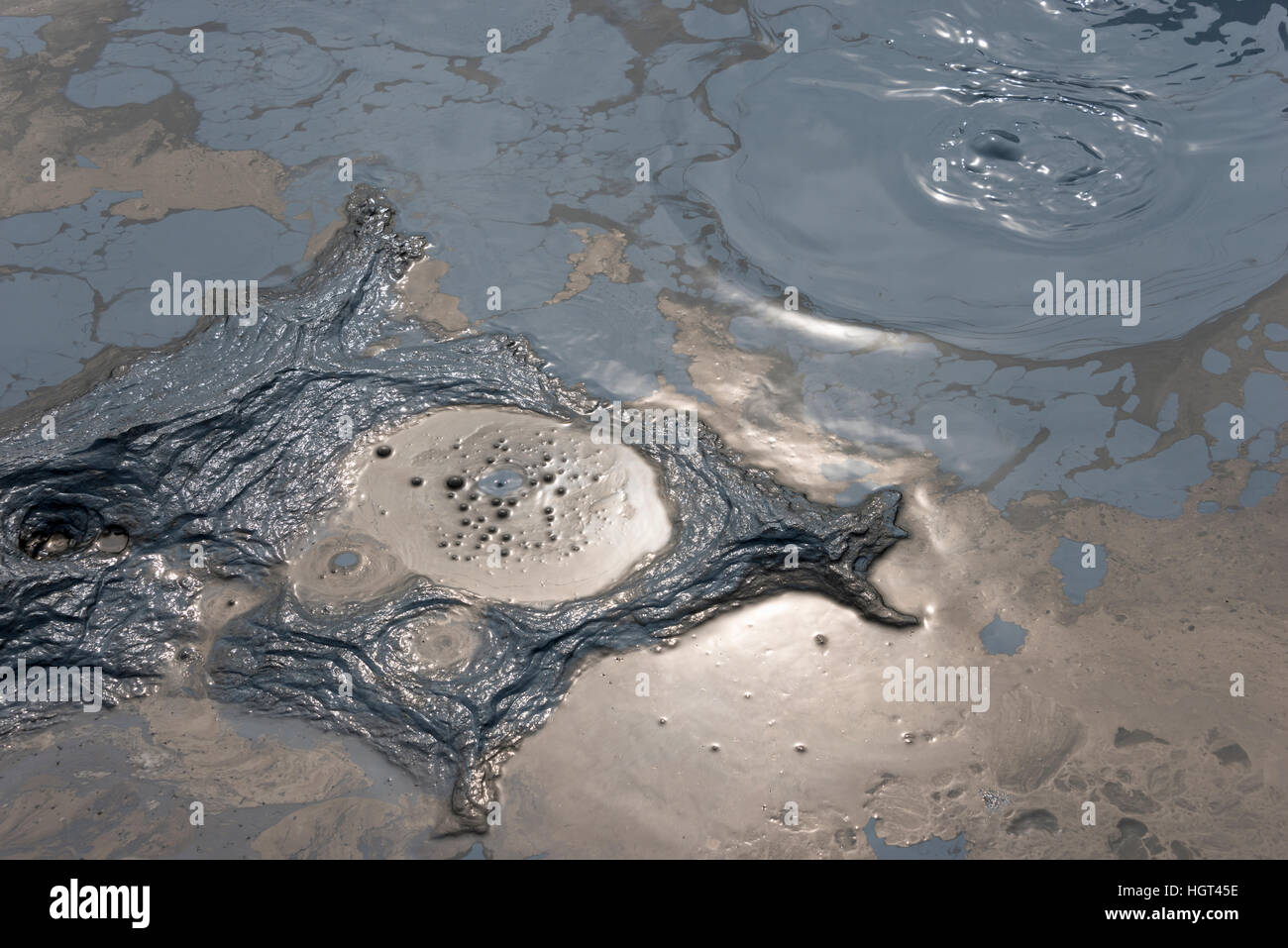 Mudpot, Schlamm-Pool, Fumarole, geothermische Gebiet Hverarönd, Namafjall, North Island, Island Stockfoto