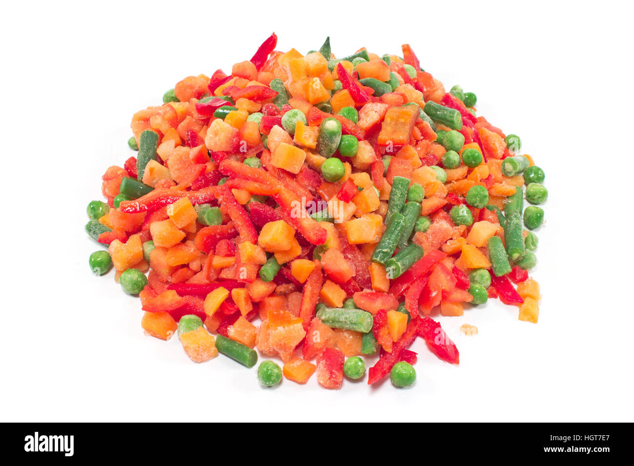Haufen von Tiefkühlgemüse isoliert auf weiss Stockfoto