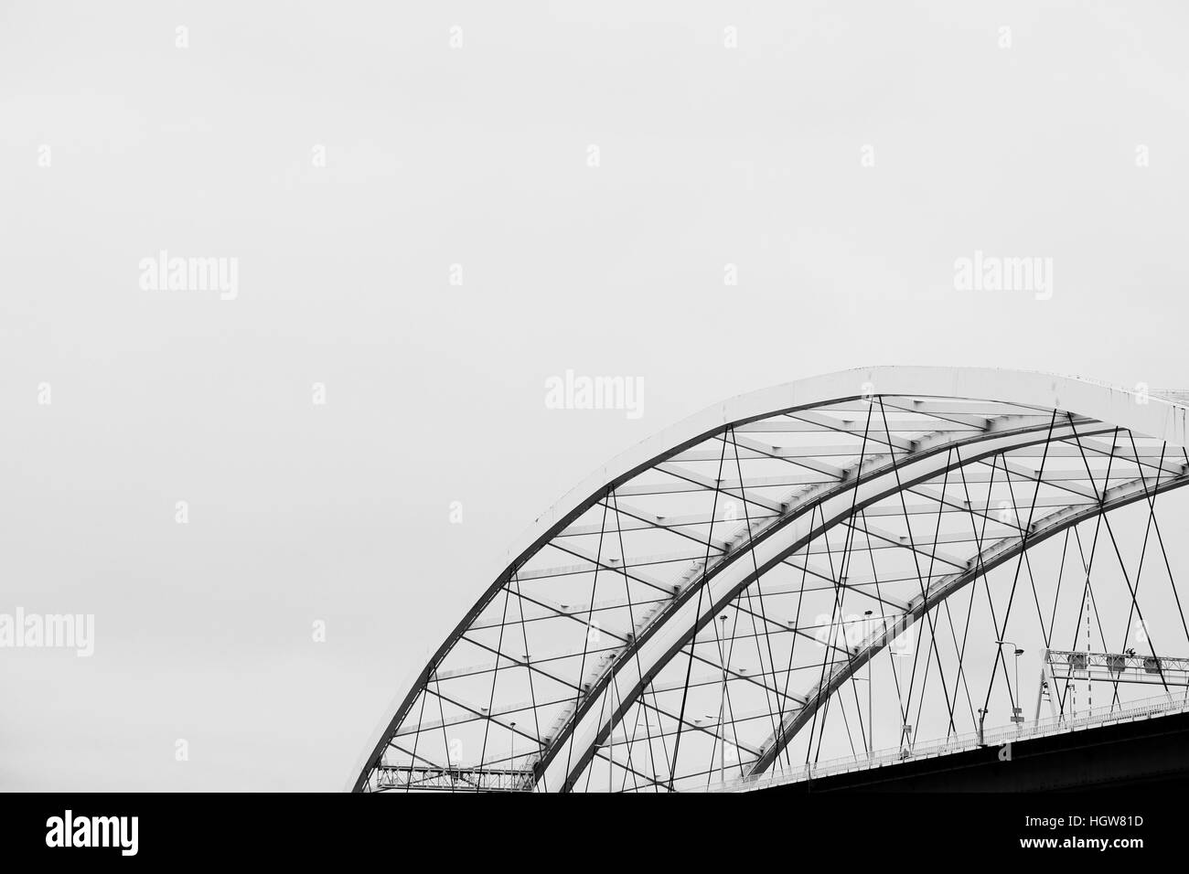 Van Brienenoordbrug über der neuen Maas in der niederländischen Stadt Rotterdam Stockfoto