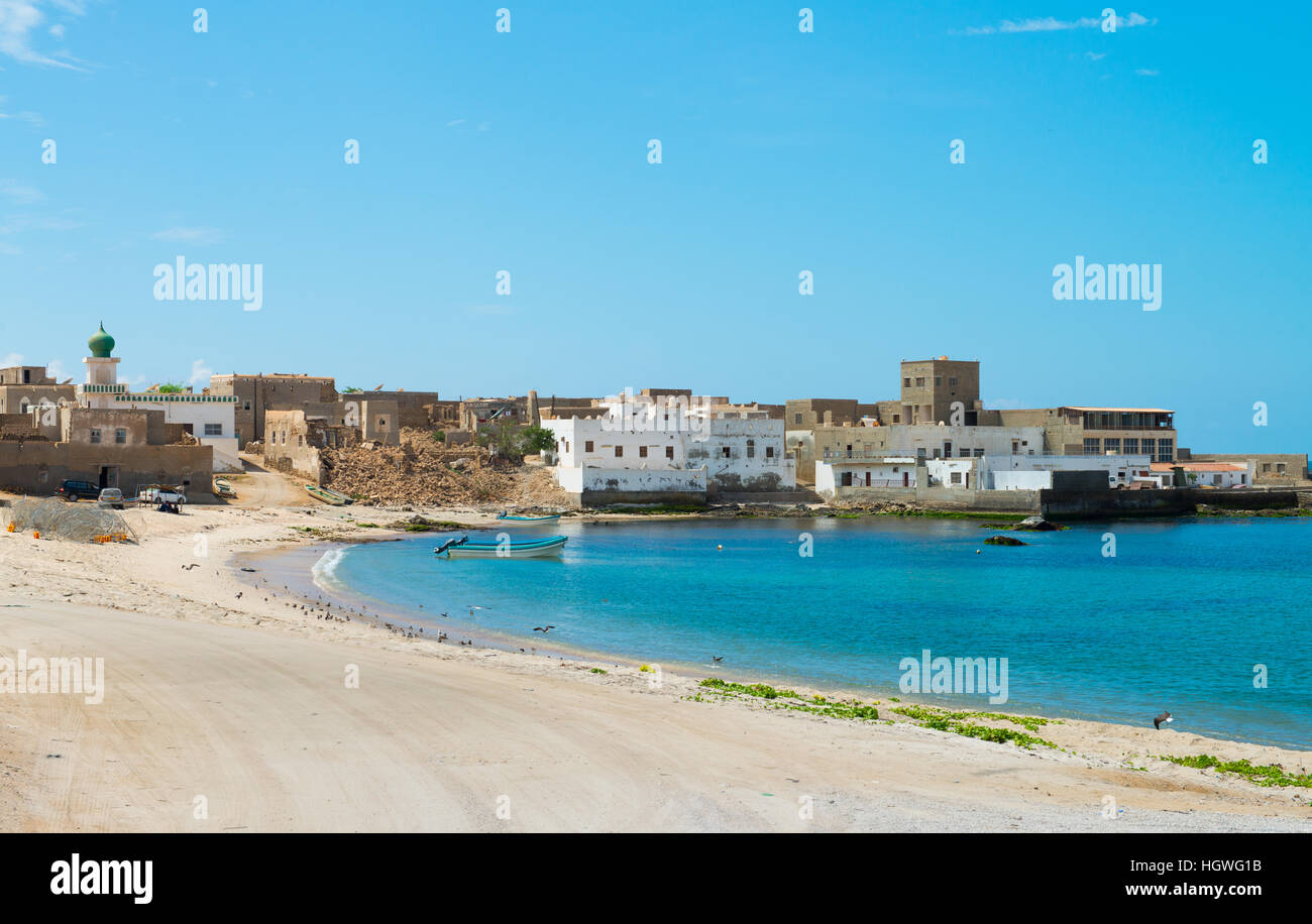 Dorf an der Küste, Angeln im Oman Stockfoto