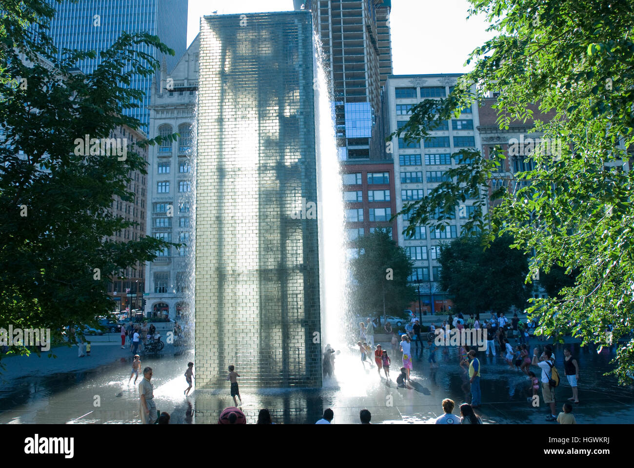 Crown Fountain ist ein interaktives Werk von Kunst im öffentlichen Raum und Videoskulptur vorgestellten im Millennium Park, Chicago, Illinois Stockfoto