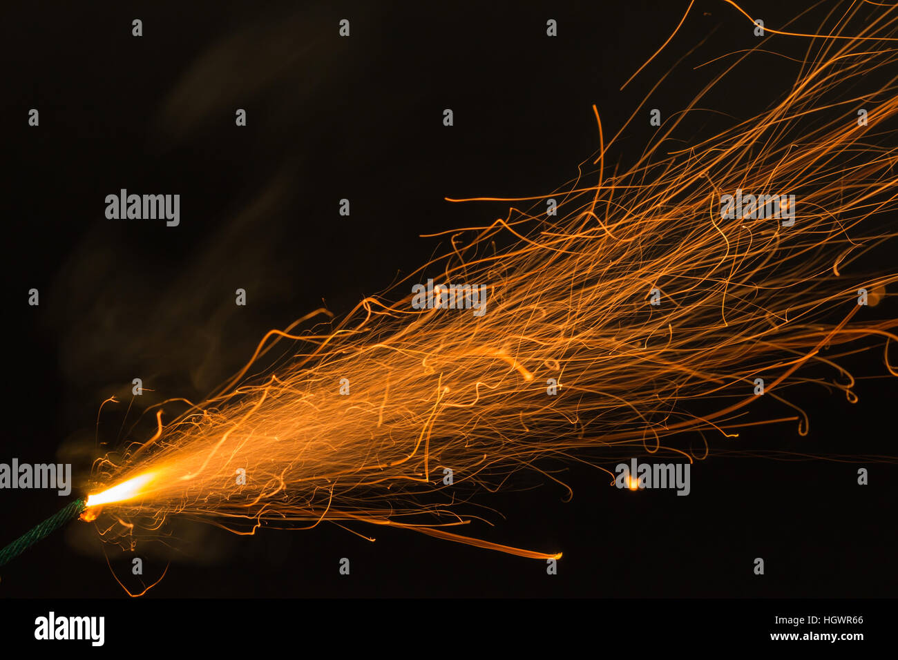Studioaufnahme von th brennen Sicherung, Feuerwerk Zündung, Bombe Sicherung Stockfoto