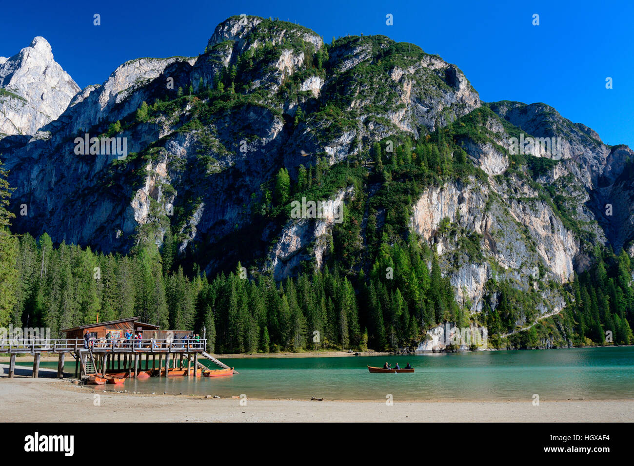 Lago di Braies, Naturpark, Dolomiten, Pustertal, Suedtirol, Italien, Europa Stockfoto