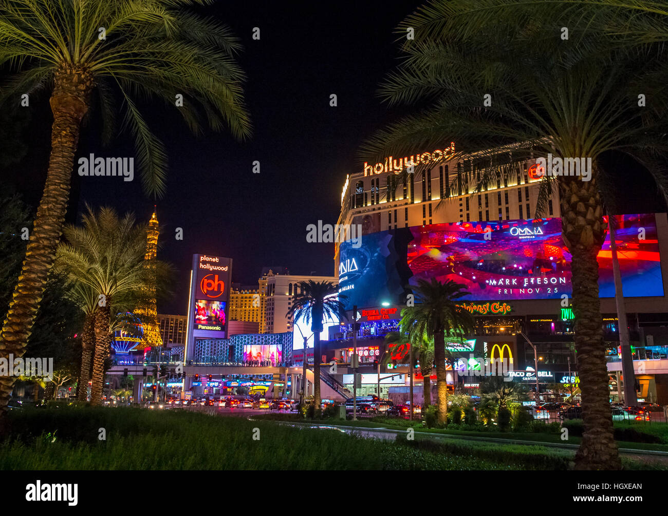 LAS VEGAS - 24 NOV: Blick auf den Strip in Las Vegas am 24. November 2016. Der Las Vegas Strip ist ein ca. 4,2-Meile Strecke von Las Vega (6,8 km) Stockfoto