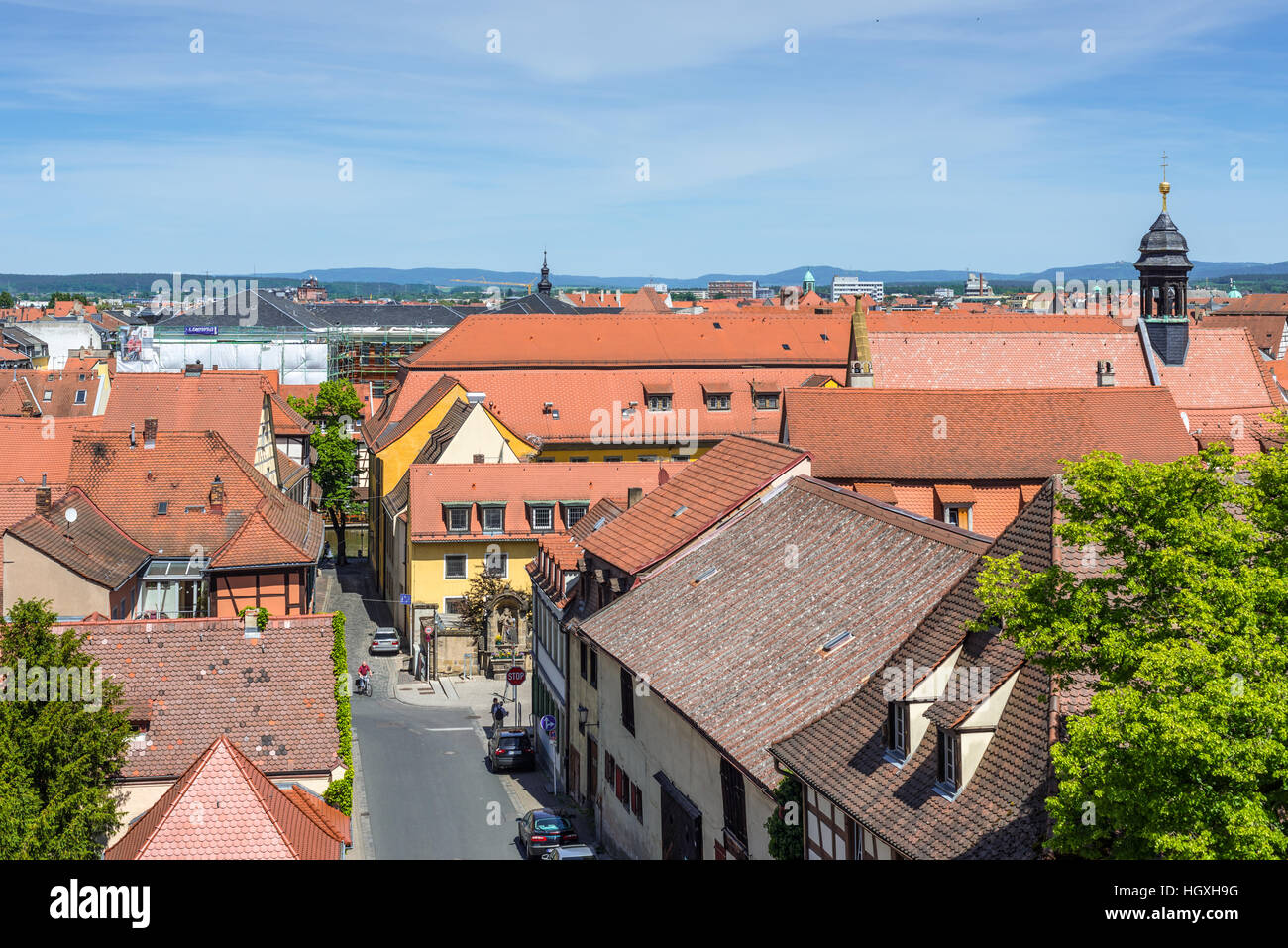 Luftbild von der Architektur der alten Stadt und Straßen der Stadt Bamberg in Bayern, Deutschland Stockfoto