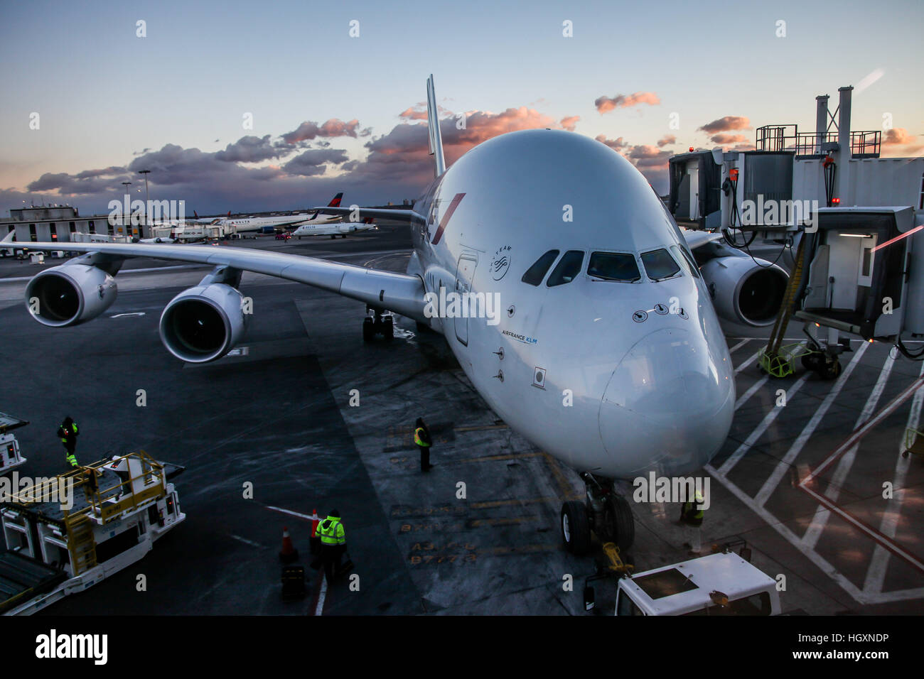 JFK International Airport Sonnenuntergang mit Air France Airbus A380