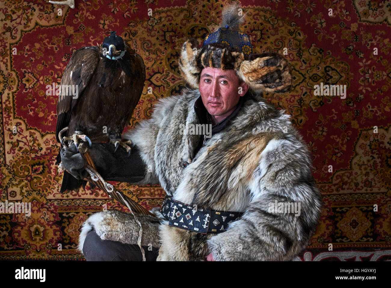 Mongolei, Bayan Ölgii, kasachische Adler Adler Jagd, Jäger, Steinadler