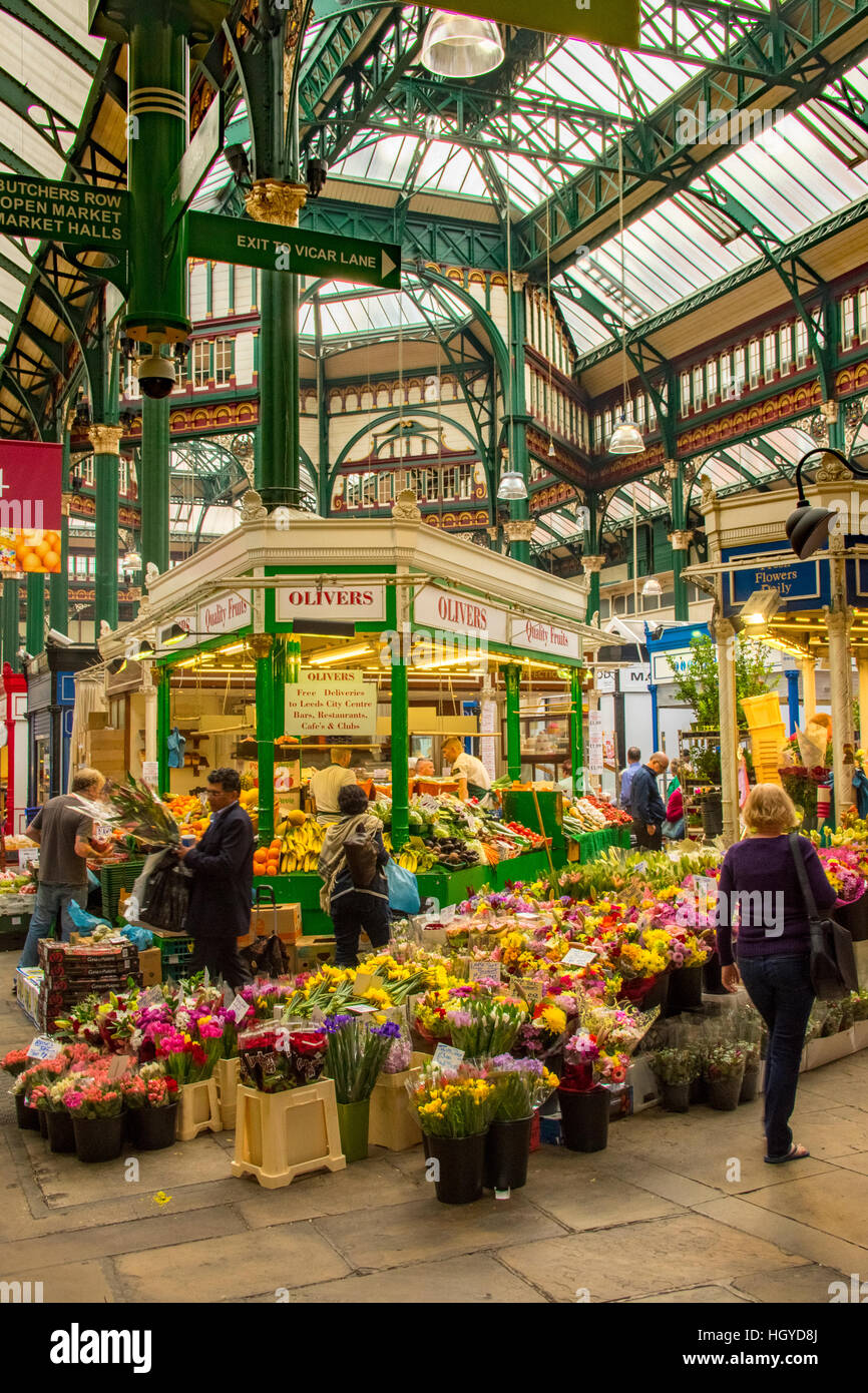 Die 1904-Halle am Kirkgate Market in Leeds, West Yorkshire soll die größte überdachte Markt in Europa Stockfoto