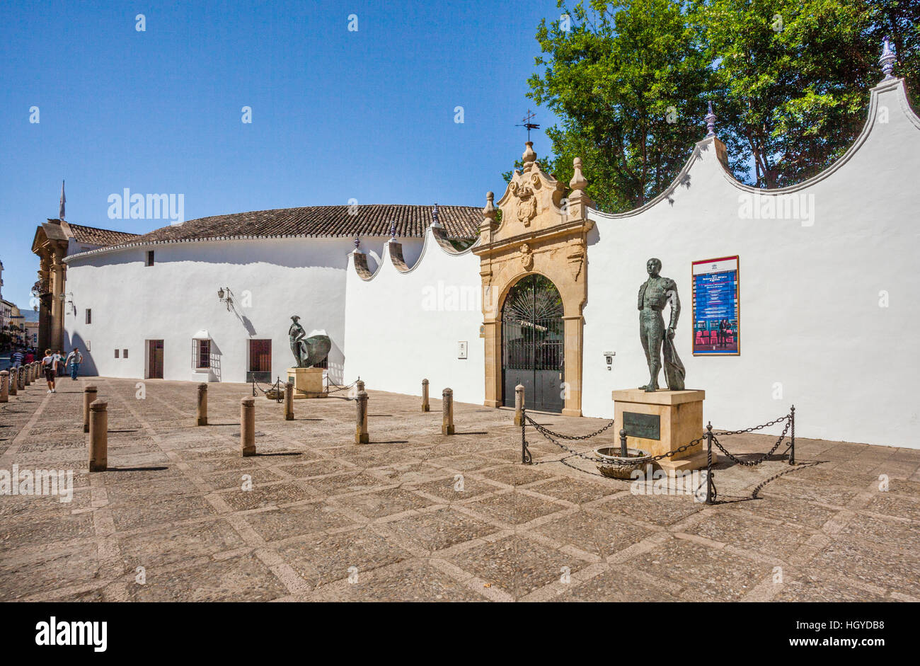 Spanien, Andalusien, Provinz Malaga, Ronda, Skulpturen von berühmten Stierkämpfer Antonio Ortonez und Cayeatano Ordonez (Sohn und Vater) Stockfoto