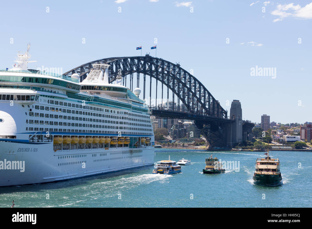 Kreuzfahrtschiff, Explorer of the Seas vertäut am overseas Passenger terminal Circular Quay, Sydney, Australien Stockfoto