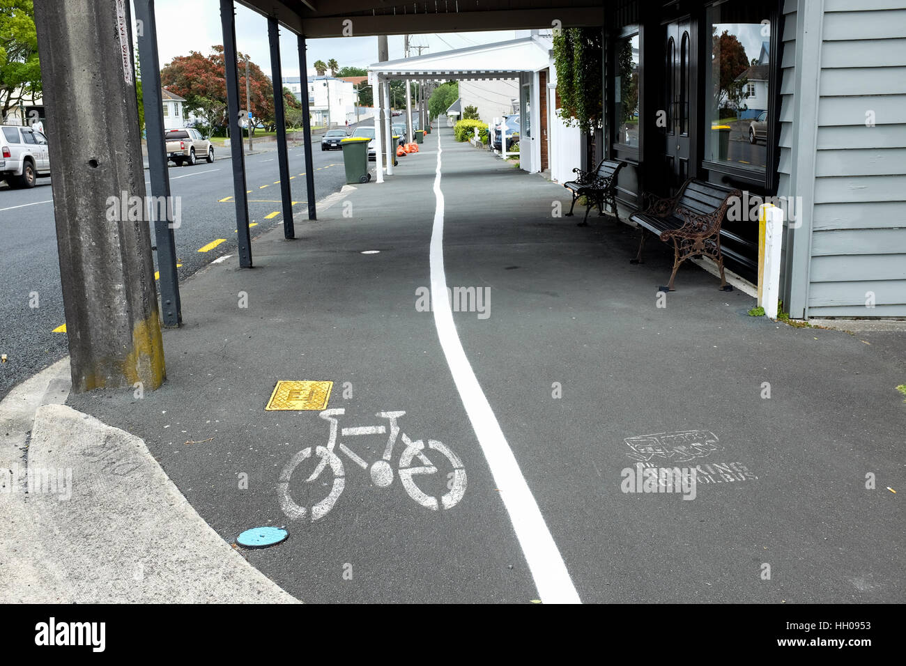 Ein Radweg in Devonport, einem Vorort von Auckland, Neuseeland. Stockfoto