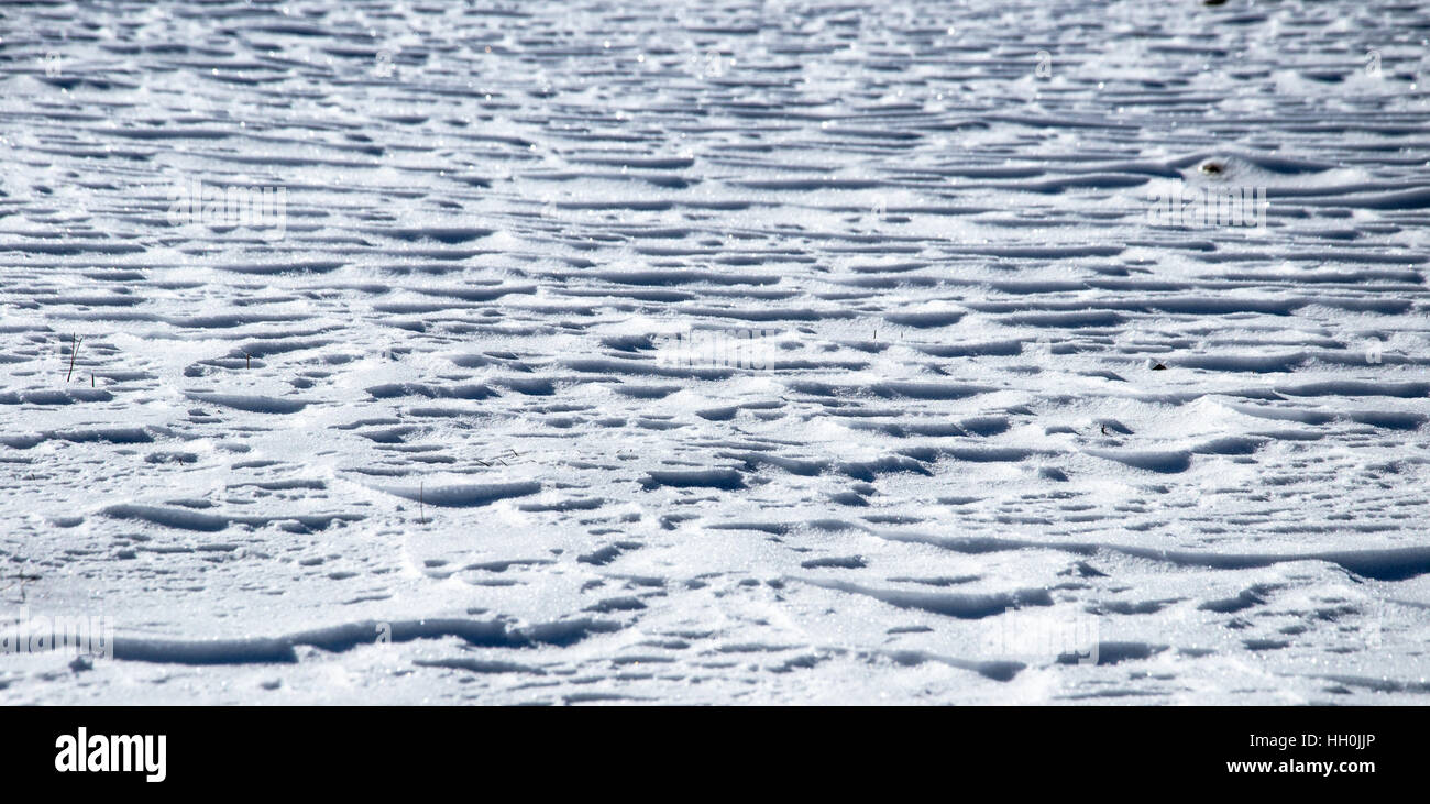 Winter Schnee Wellen Textur Hintergrund. Stockfoto