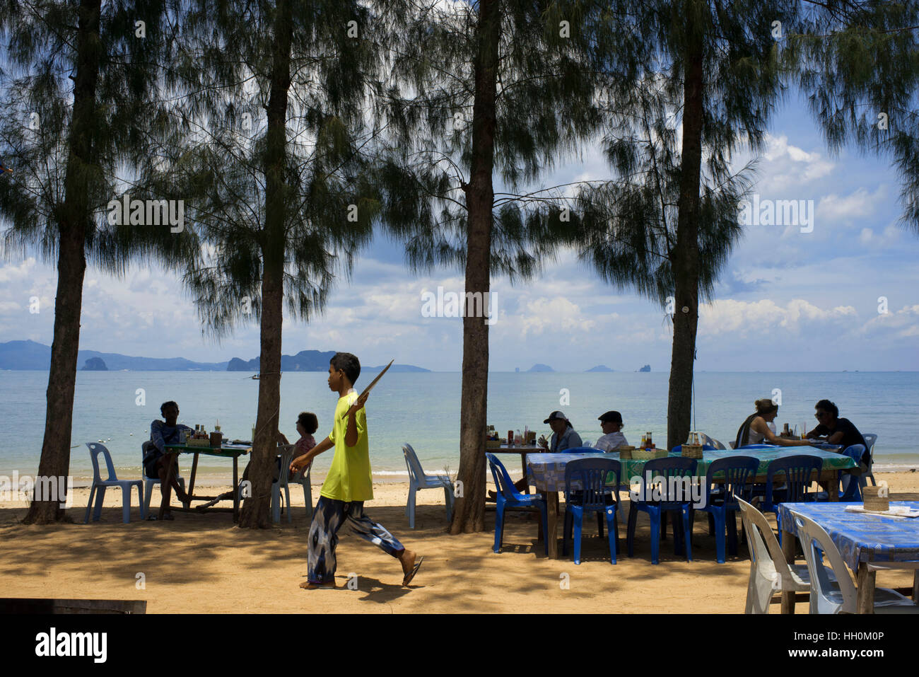 Einer der Strände von Ko Yao Noi. Thailändischen Inseln im Ao Phang-Nga Marine National Park, in der Andamanensee, in der Nähe von Phuket und Koh Yao Noi. KOH YAO ISLA Stockfoto