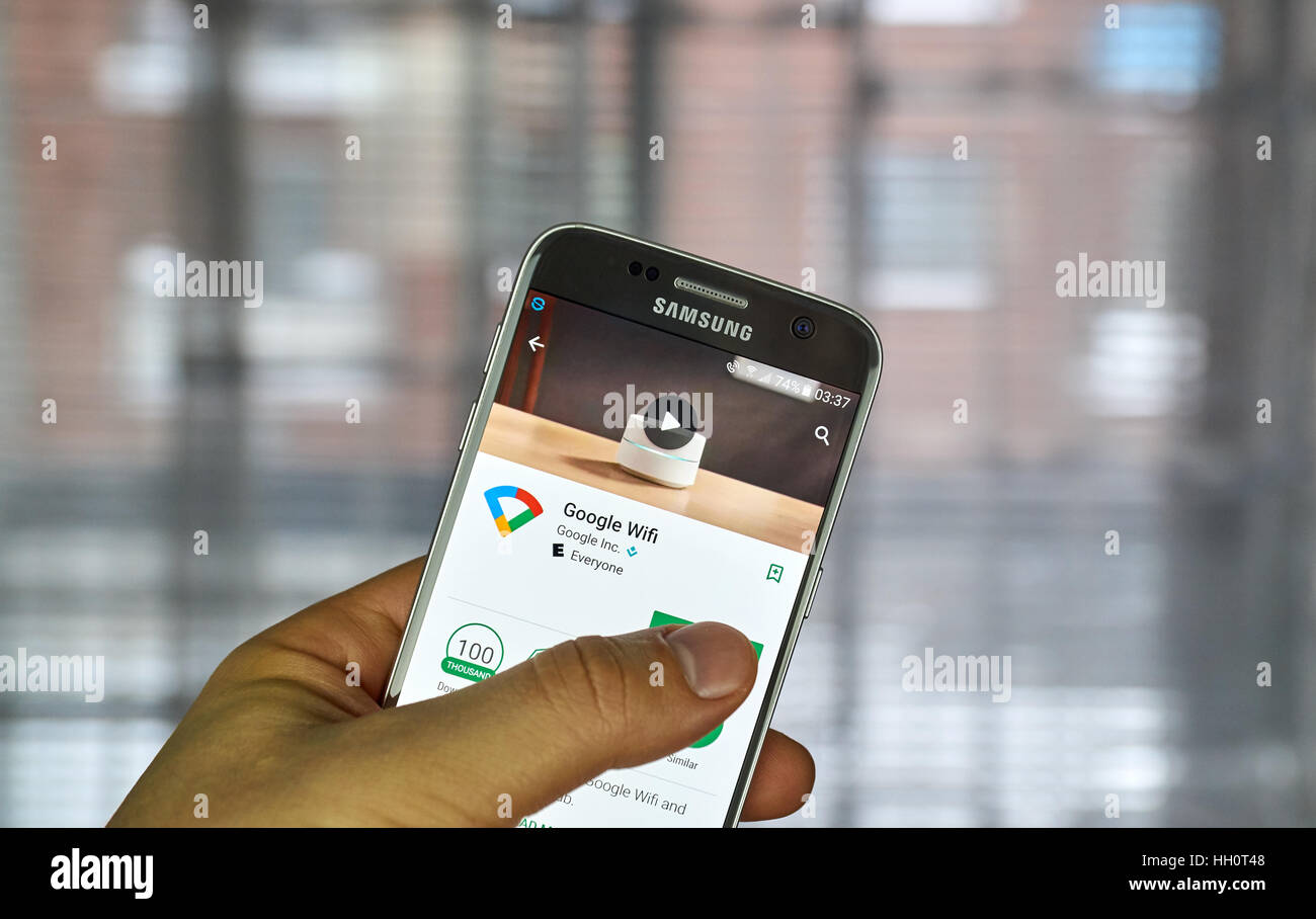MONTREAL, Kanada - 23. Dezember 2016: Google Wifi Anwendung auf Samsung S7 Geröll. Die Google Wifi-app ermöglicht Kontrolle weist Google Wifi oder OnHub ri Stockfoto