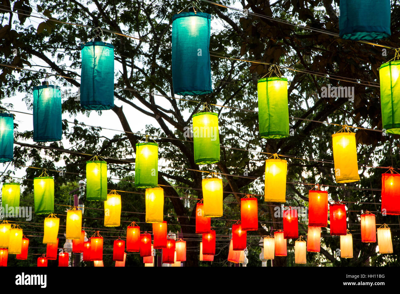 Bunte Laternen, Yeepeng Lanna International Laternenfest, Lanna Dhutanka, Chiang Mai, Thailand Stockfoto