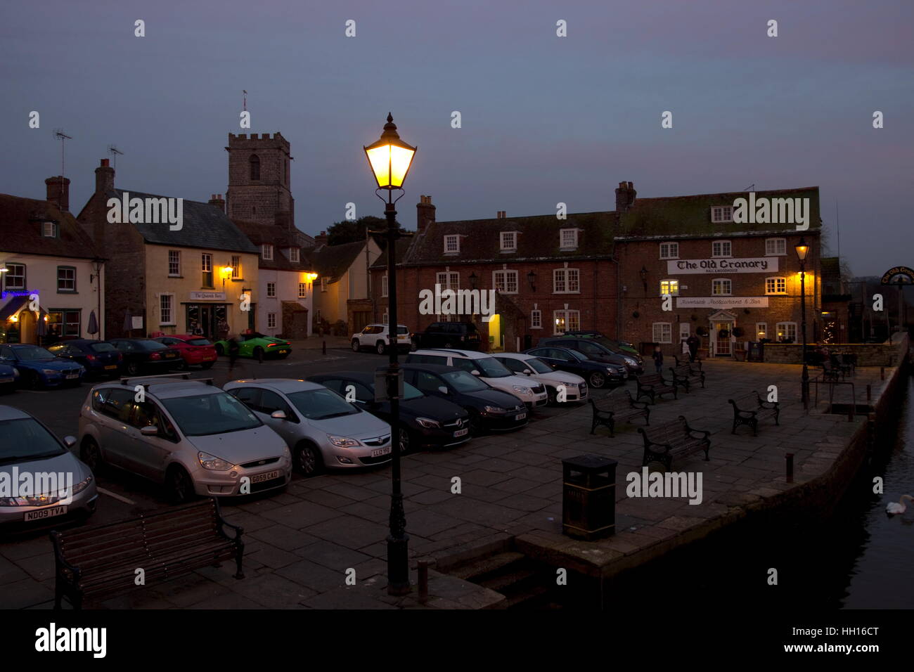 Der alte Speicher nachts Wareham Quay River Frome Wareham Dorset Stockfoto