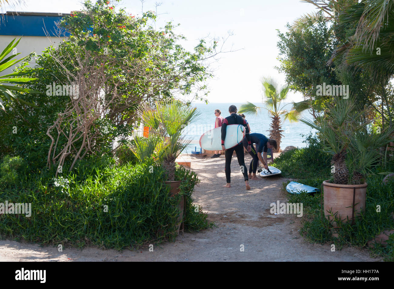 Surfer in Taghazout. Marokko Stockfoto