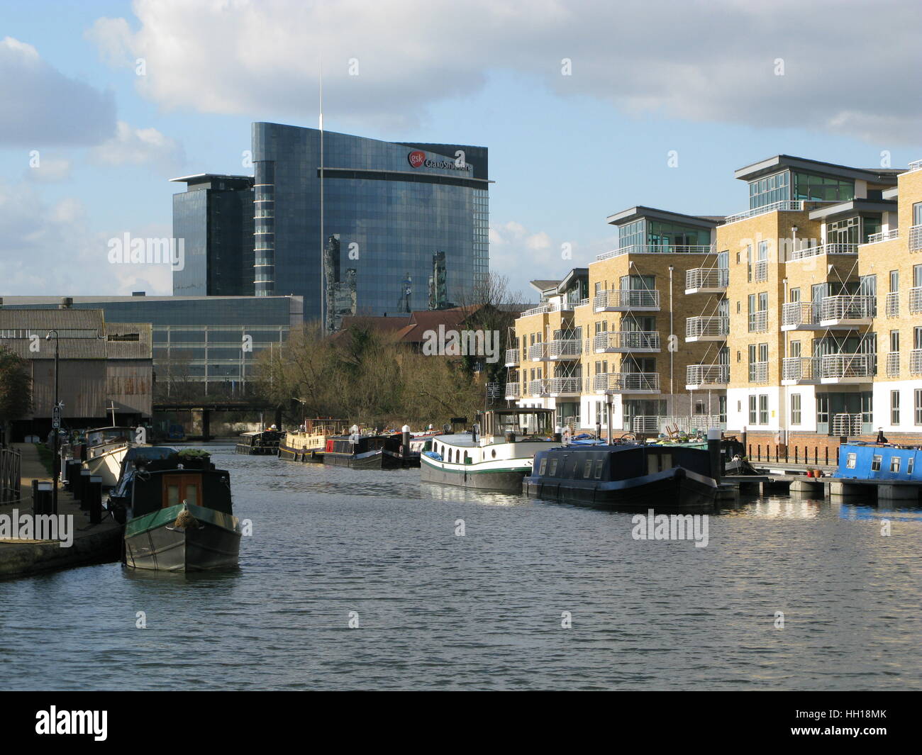 London, Vereinigtes Königreich - 4. März 2008: Brentford Marina, Fluss Brent, Greater London, Brentford, England, Vereinigtes Königreich, Stockfoto