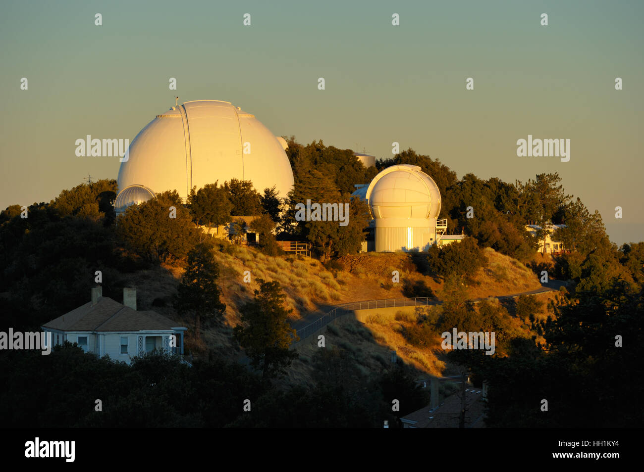 Die James Lick Observatorium auf dem Mt. Hamilton, San Jose, Kalifornien (Höhe 4200m) CA Stockfoto