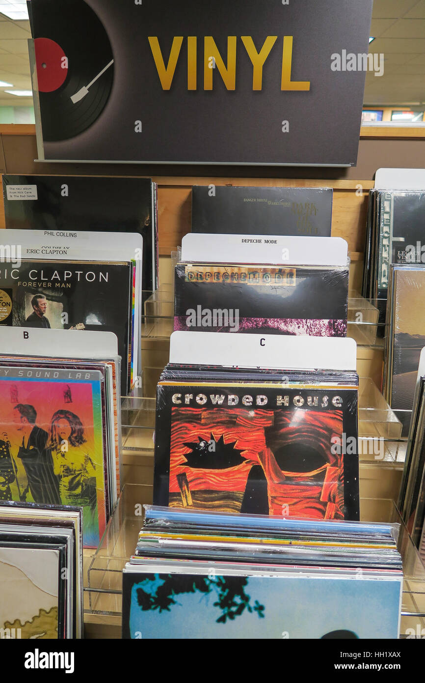 Vinyl Records On Sale, Barnes & Noble, NYC, USA Stockfoto