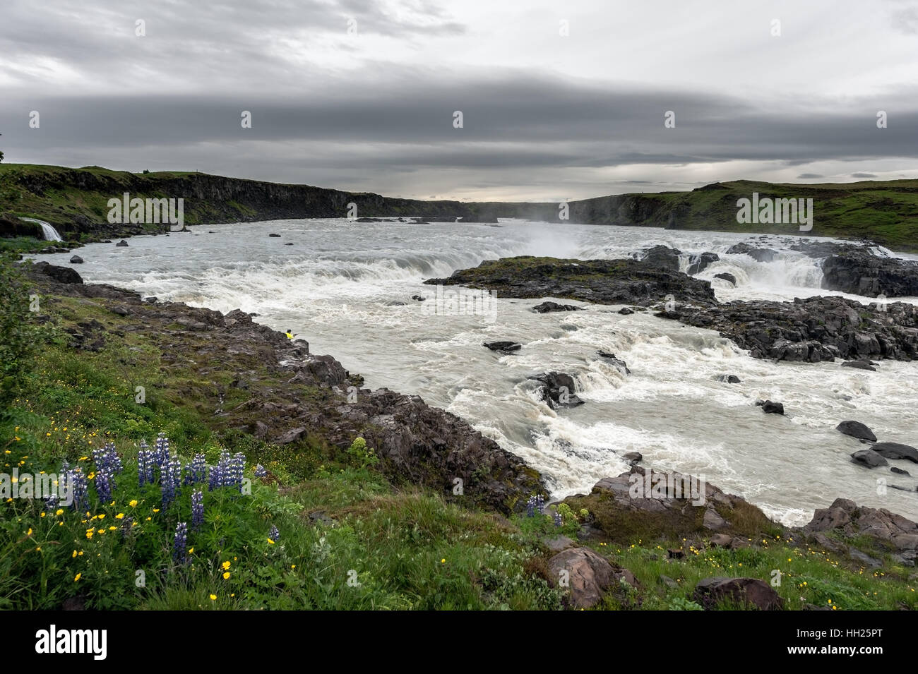 Urriðafoss ist ein Wasserfall in den Fluss Þjórsá in Südwest Island gelegen. Stockfoto