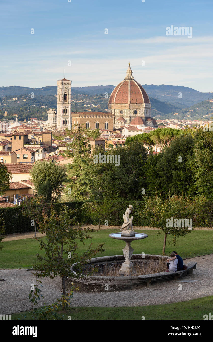Florenz. Italien. Blick auf die Stadt und die Basilika von Santa Maria del Fiore von Boboli-Gärten. Stockfoto