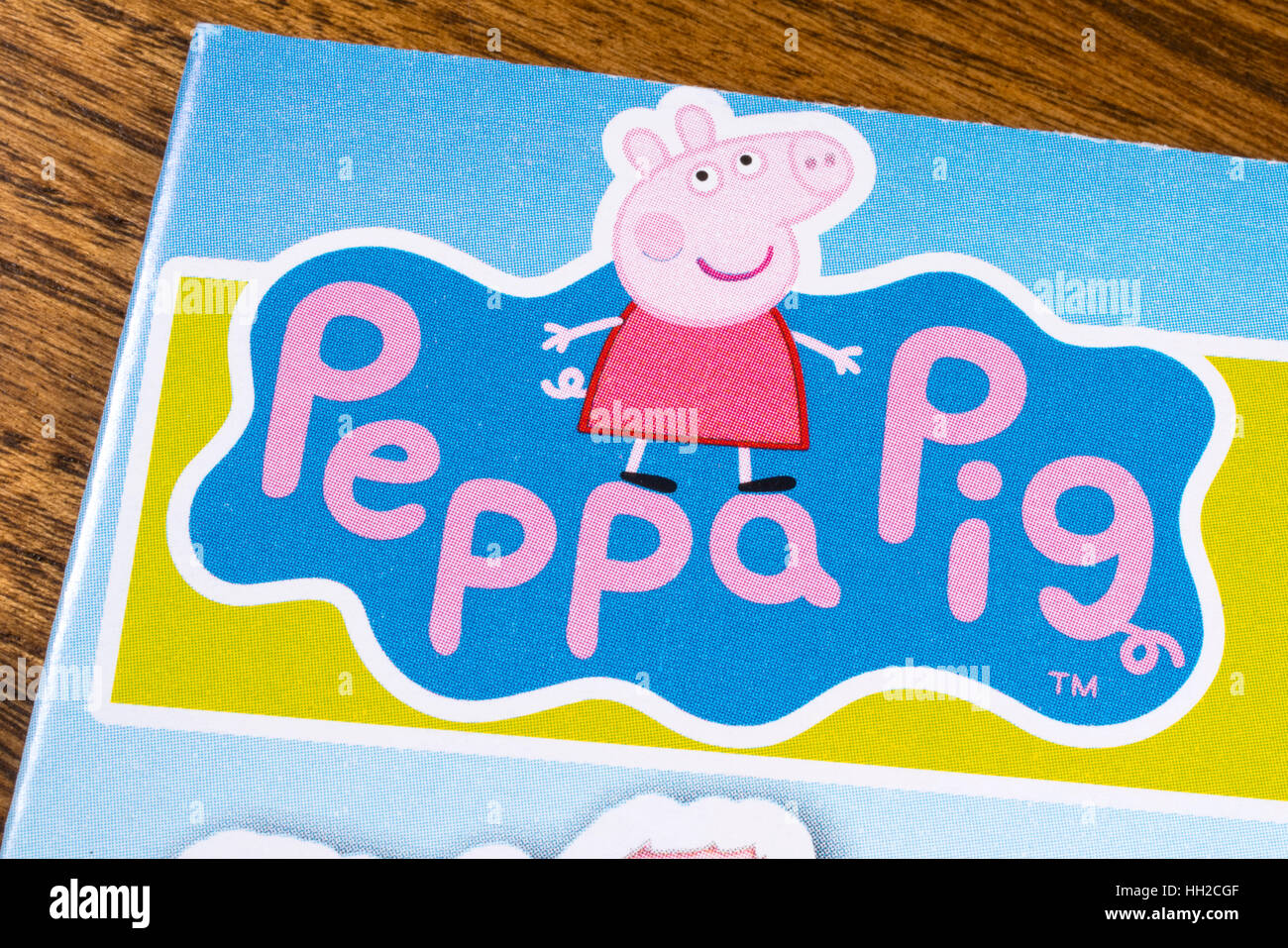LONDON, UK - 13. Januar 2017: Das Logo für die Peppa Pig Show featured auf ein Merkblatt für Peppa Pig World Vergnügungspark. Stockfoto