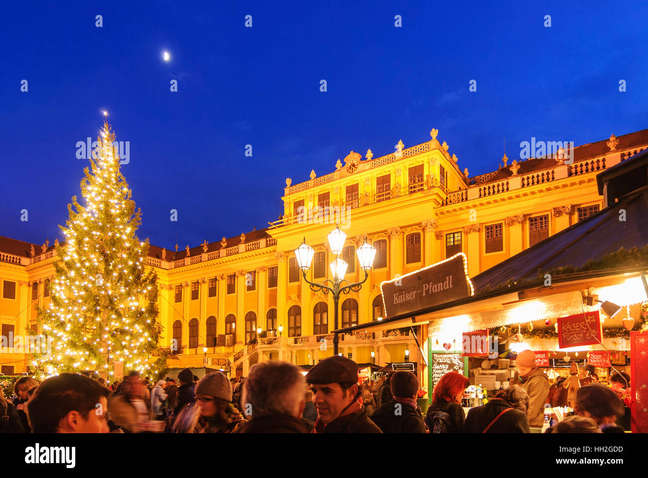Wien, Wien: Schloss Schönbrunn; Weihnachtsmarkt Christkindlmarkt, 13., Wien, Österreich Stockfoto