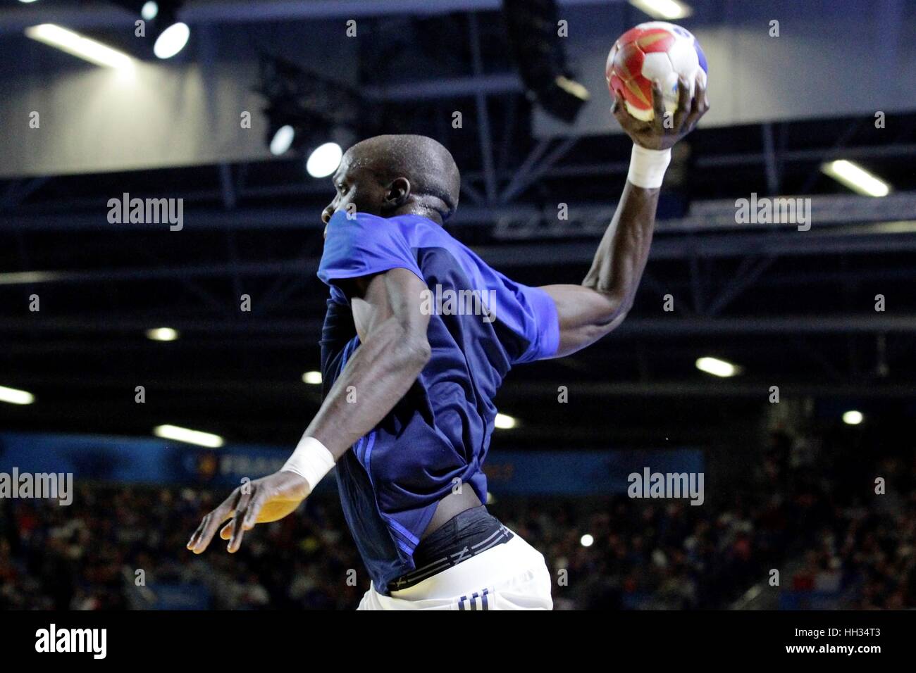 Parc Exposition Xxl, Nantes, Frankreich. 15. Januar 2017. 25. Welt Handball WM Frankreich gegen Norwegen. Guy-Olivier Nyokas Frankreich Credit Aufwärmen: Laurent Lairys/Agence Locevaphotos/Alamy Live News Stockfoto