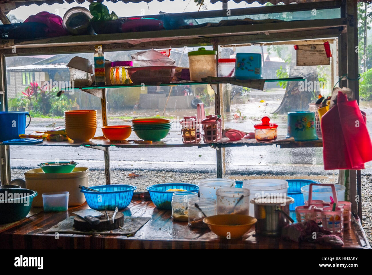 Stehen verschiedene Geschirr auf Nahrung in Malaysia Stockfoto