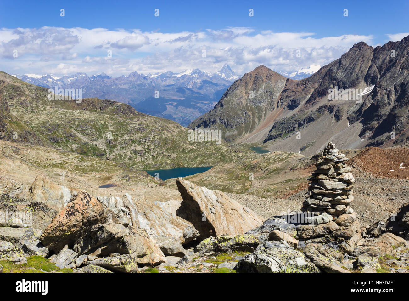 Wandern im Aostatal, Italien. Blick auf veränderlich wallonischen aus veränderlich Oberst weit entfernt es ist Matterhorn. Stockfoto