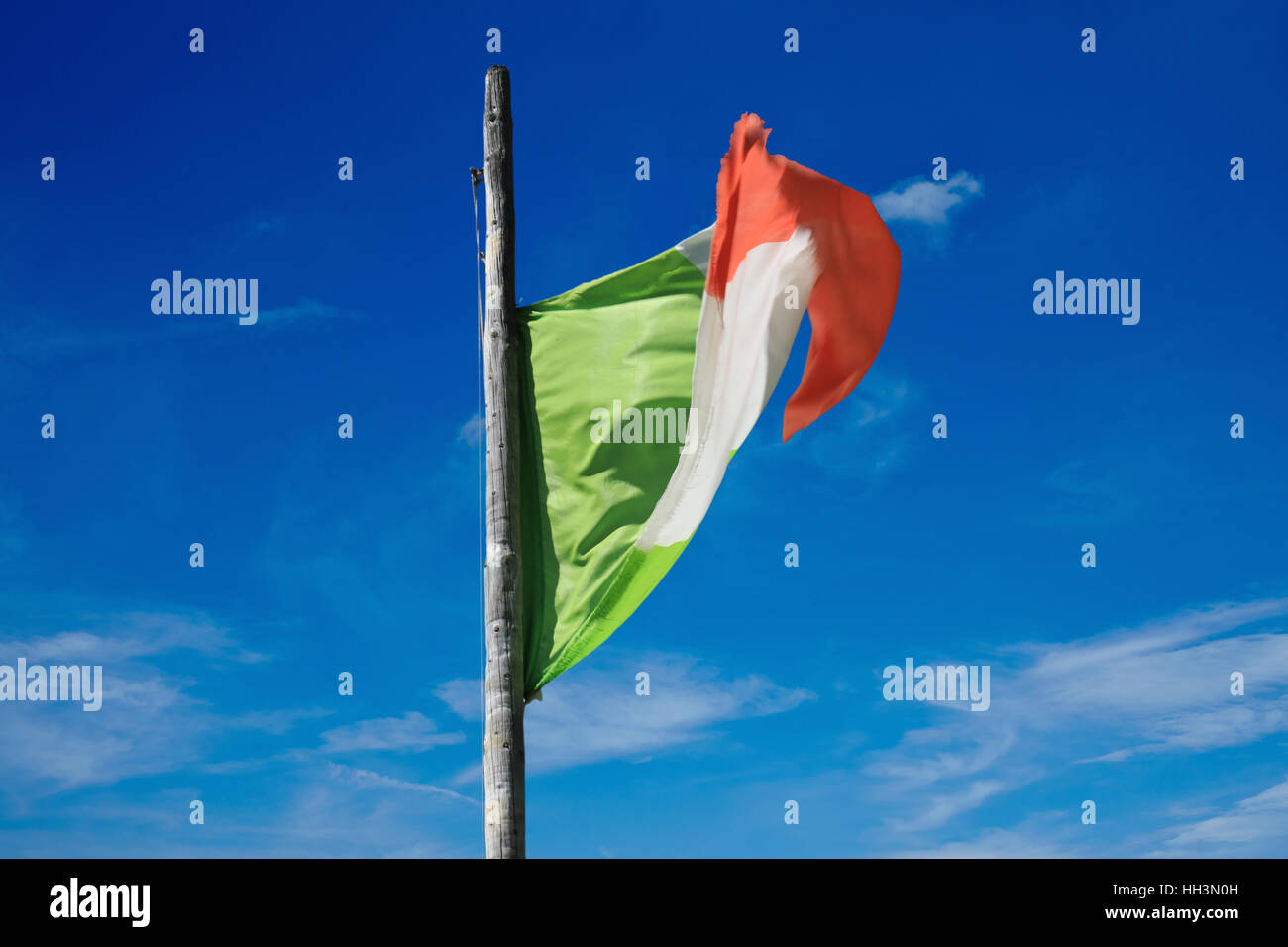 Italien wendet Flagge Stockfoto