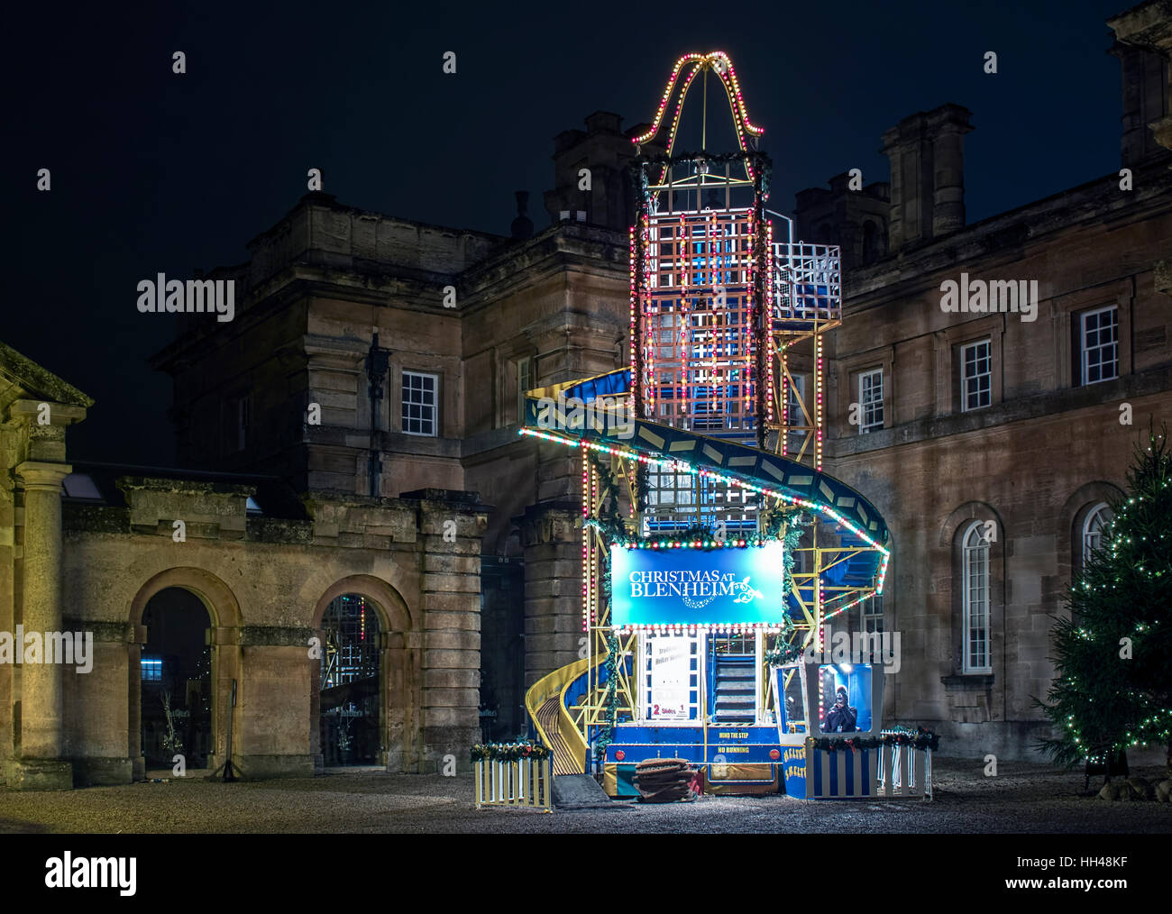 Blenheim Palace während Weihnachten, die Lichter anzeigen Stockfoto